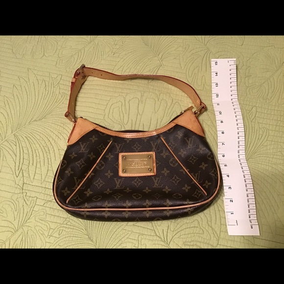 Louis Vuitton Over the Shoulder Handbag Authentic - Picture 6 of 12
